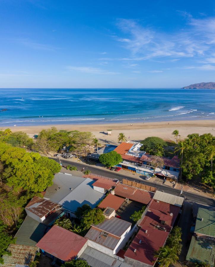 Witch'S Rock Surf Camp Tamarindo Exterior photo