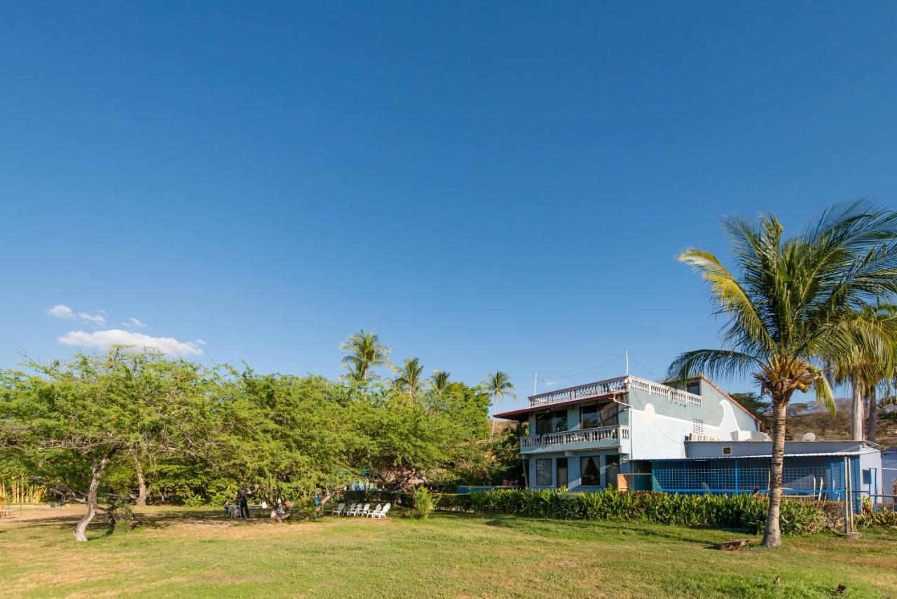 Witch'S Rock Surf Camp Tamarindo Exterior photo